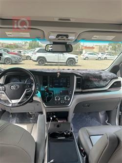 تويوتا سيينا